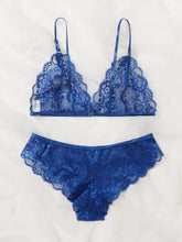 Floral Lace Scalloped Lingerie Set